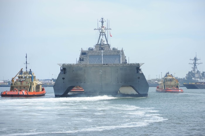 Siêu hạm tàng hình, tác chiến ven bờ USS Independence (LCS 2) của Hải quân Mỹ